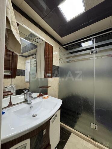 Продаётся 3-комн. вторичка 85 м², Хатаинский р., photo 14 from 15