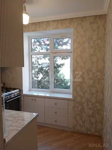 Продаётся 3-комн. вторичка 85 м², м. Нефтчиляр, photo 10 from 12