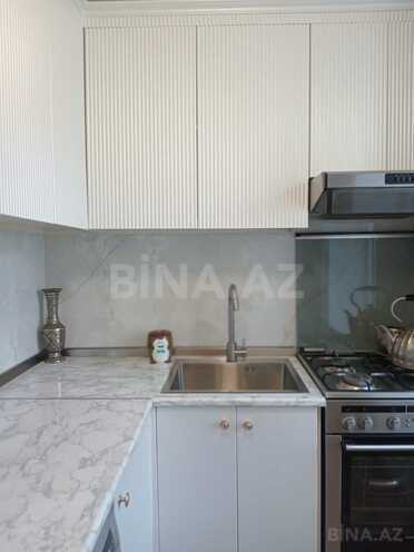 Продаётся 3-комн. вторичка 85 м², м. Нефтчиляр, photo 9 from 12