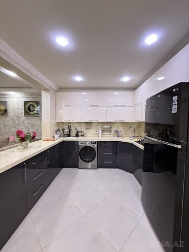 Продаётся 4-комн. вторичка 130 м², м. Ази Асланов, photo 14 from 29