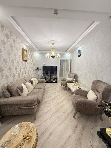 Продаётся 4-комн. вторичка 130 м², м. Ази Асланов, photo 4 from 29