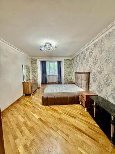 İcarəyə verilir 3 otaqlı köhnə tikili 90 m², Qara Qarayev m., photo 4 from 14