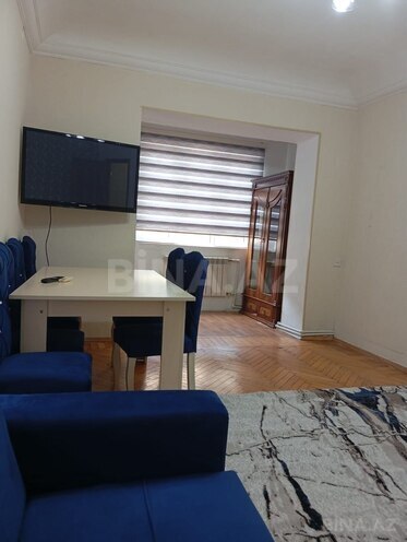 İcarəyə verilir 2 otaqlı köhnə tikili 60 m², Nəriman Nərimanov m., photo 1 from 17
