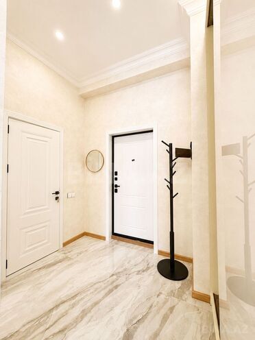 Сдаётся 2-комн. новостройка 80 м², Насиминский  р., photo 13 from 14