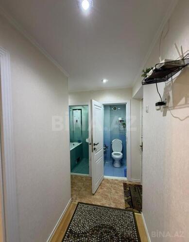 Satılır 4 otaqlı köhnə tikili 85 m², Qara Qarayev m., photo 18 from 20