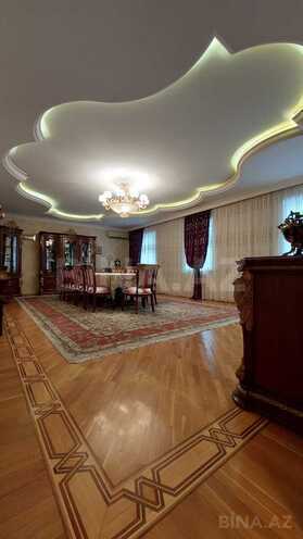 İcarəyə verilir 8 otaqlı həyət evi/bağ evi 450 m², İnşaatçılar m., photo 1 from 22
