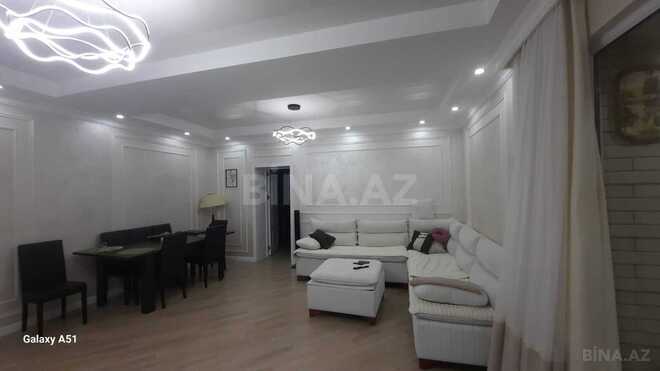 Продаётся 2-комн. вторичка 70 м², м. Элмляр Академиясы, photo 4 from 21