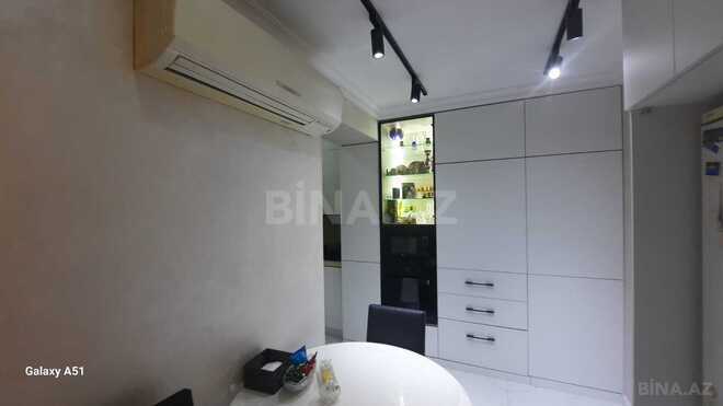 Продаётся 2-комн. вторичка 70 м², м. Элмляр Академиясы, photo 12 from 21