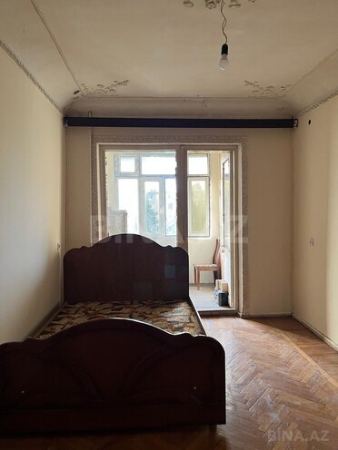 Продаётся 3-комн. вторичка 70 м², м. Нефтчиляр, photo 21 from 23