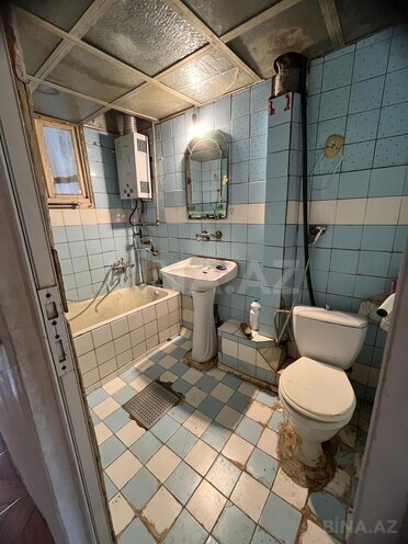 Продаётся 3-комн. вторичка 70 м², м. Нефтчиляр, photo 19 from 23