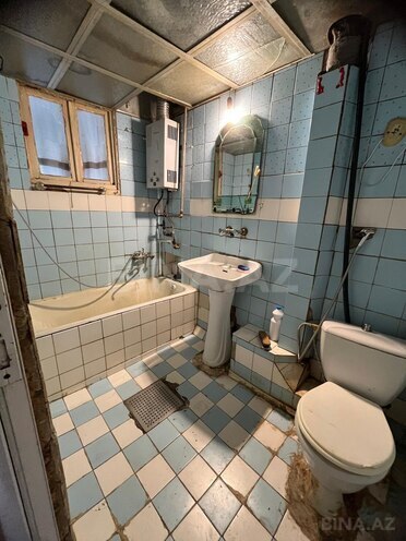 Продаётся 3-комн. вторичка 70 м², м. Нефтчиляр, photo 4 from 23