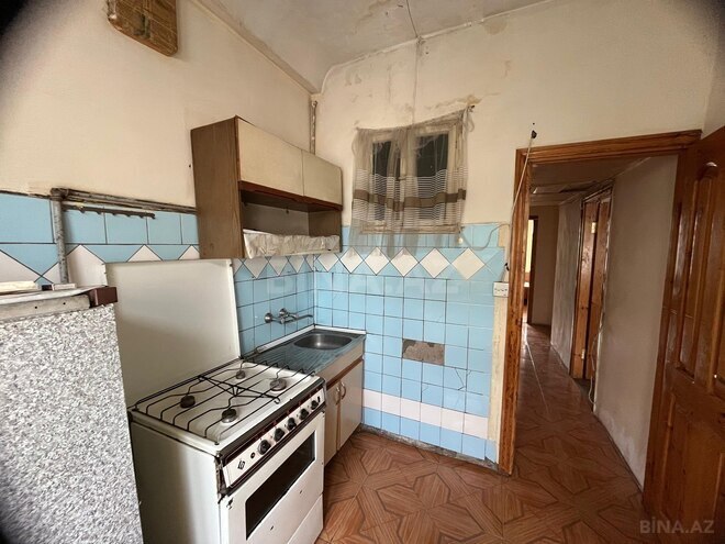 Продаётся 3-комн. вторичка 70 м², м. Нефтчиляр, photo 6 from 23