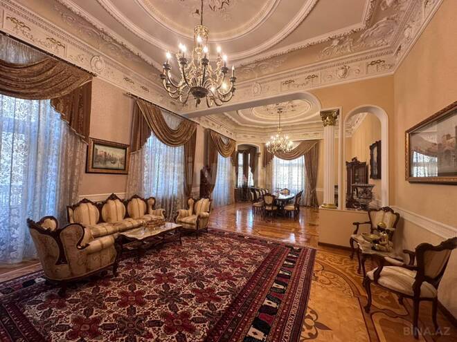 Продаётся 5-комн. вторичка 240 м², м. Сахил, photo 1 from 22