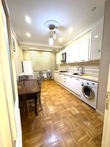 İcarəyə verilir 2 otaqlı yeni tikili 90 m², Xalqlar Dostluğu m., photo 9 from 13