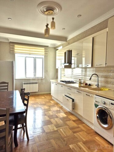 İcarəyə verilir 2 otaqlı yeni tikili 90 m², Xalqlar Dostluğu m., photo 8 from 13