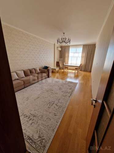 İcarəyə verilir 3 otaqlı yeni tikili 130 m², Memar Əcəmi m., photo 1 from 8