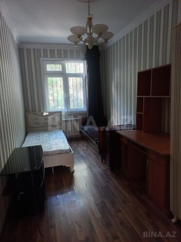 Сдаётся 3-комн. вторичка 50 м², м. 20 января, photo 4 from 11