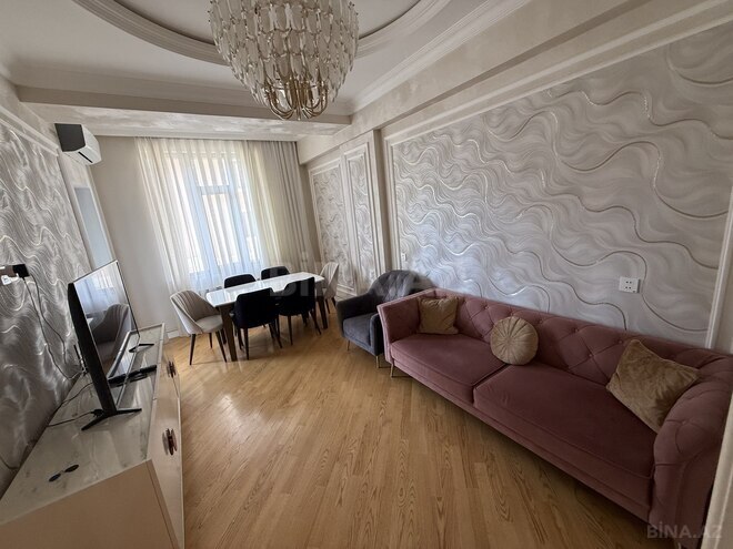 Сдаётся 2-комн. новостройка 90 м², м. Гянджлик, photo 3 from 9