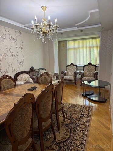 Satılır 4 otaqlı köhnə tikili 100 m², Həzi Aslanov m., photo 1 from 9