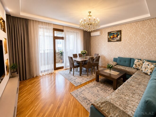 Продаётся 3-комн. новостройка 110 м², м. 20 января, photo 1 from 14