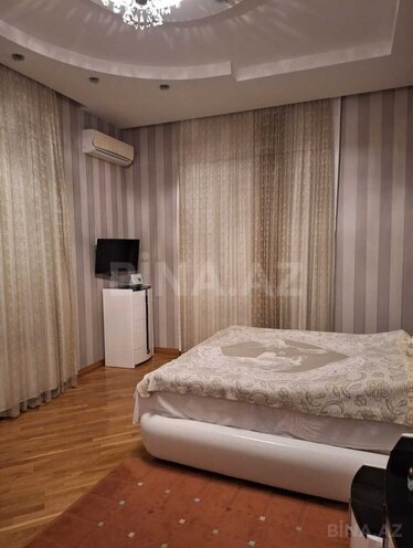 Satılır 7 otaqlı həyət evi/bağ evi 400 m², Novxanı q., photo 12 from 21