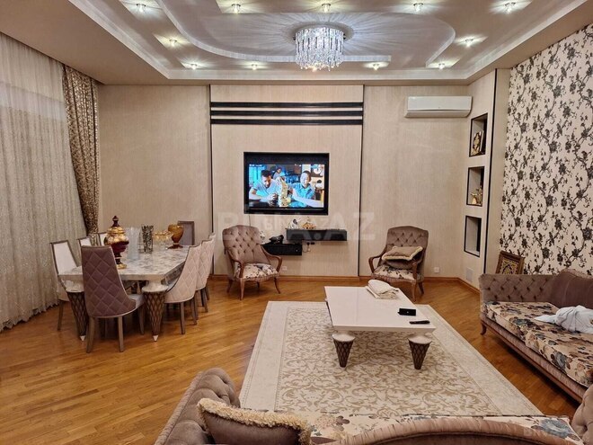 Satılır 7 otaqlı həyət evi/bağ evi 400 m², Novxanı q., photo 10 from 21