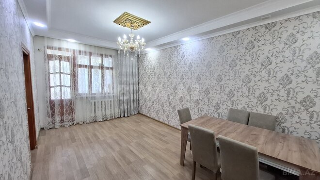 Satılır 2 otaqlı köhnə tikili 55 m², Azadlıq Prospekti m., photo 1 from 32