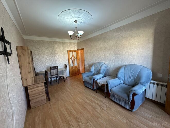 Satılır 2 otaqlı köhnə tikili 40 m², Xalqlar Dostluğu m., photo 3 from 12