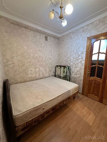 Satılır 2 otaqlı köhnə tikili 40 m², Xalqlar Dostluğu m., photo 4 from 12