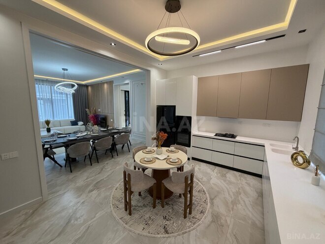 Satılır 5 otaqlı həyət evi/bağ evi 400 m², Şüvəlan q., photo 9 from 32
