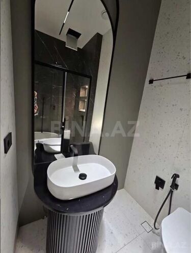 Сдаётся 3-комн. новостройка 100 м², Хатаинский р., photo 19 from 20