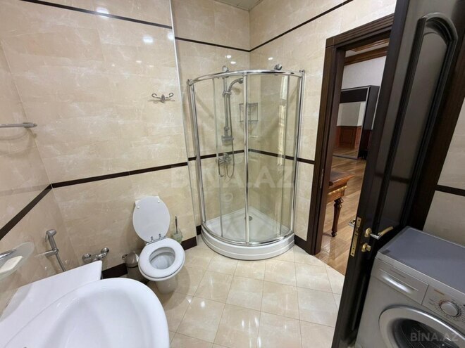 İcarəyə verilir 3 otaqlı yeni tikili 175 m², Sahil m., photo 16 from 20