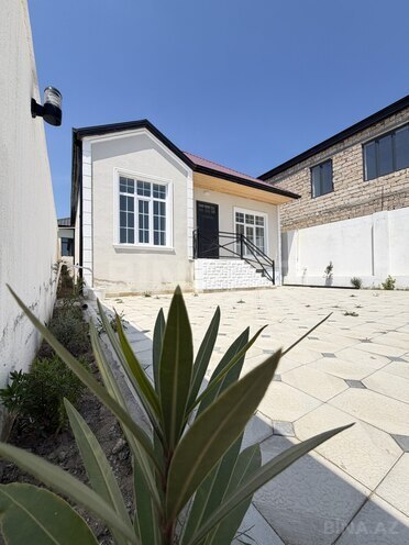 Satılır 3 otaqlı həyət evi/bağ evi 210 m², Binə q., photo 1 from 18