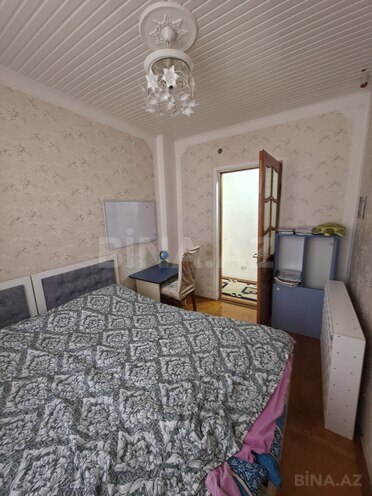 Satılır 3 otaqlı köhnə tikili 70 m², Bakıxanov q., photo 8 from 17