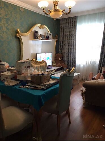 Satılır 2 otaqlı köhnə tikili 65 m², Hövsan q., photo 1 from 13