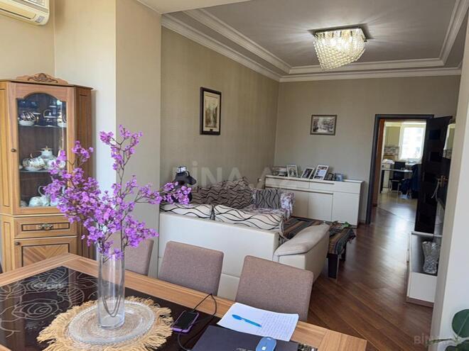 Satılır 3 otaqlı köhnə tikili 85 m², Nəsimi r., photo 3 from 14