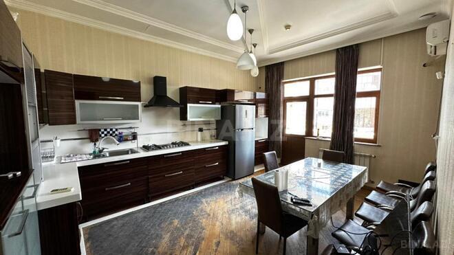 İcarəyə verilir 10 otaqlı həyət evi/bağ evi 600 m², Azadlıq Prospekti m., photo 19 from 32