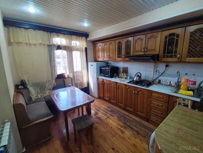 Satılır 2 otaqlı köhnə tikili 60 m², Bakıxanov q., photo 3 from 12