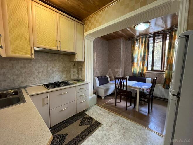 Satılır 2 otaqlı köhnə tikili 55 m², Gənclik m., photo 4 from 26