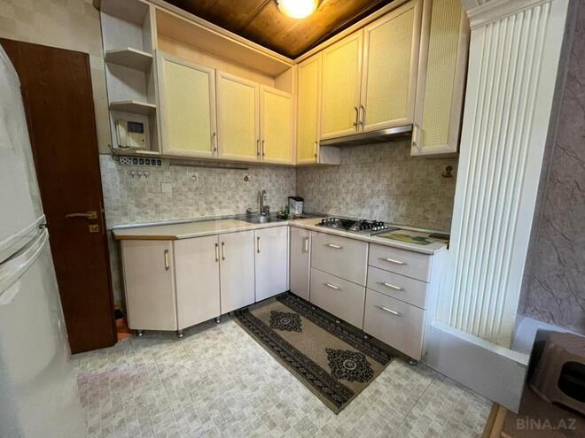 Satılır 2 otaqlı köhnə tikili 55 m², Gənclik m., photo 5 from 26