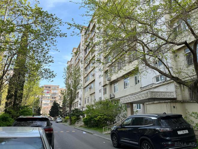 Satılır 2 otaqlı köhnə tikili 55 m², Gənclik m., photo 19 from 26