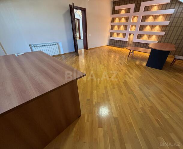 İcarəyə verilir 5 otaqlı ofis 260 m², Koroğlu m., photo 1 from 22