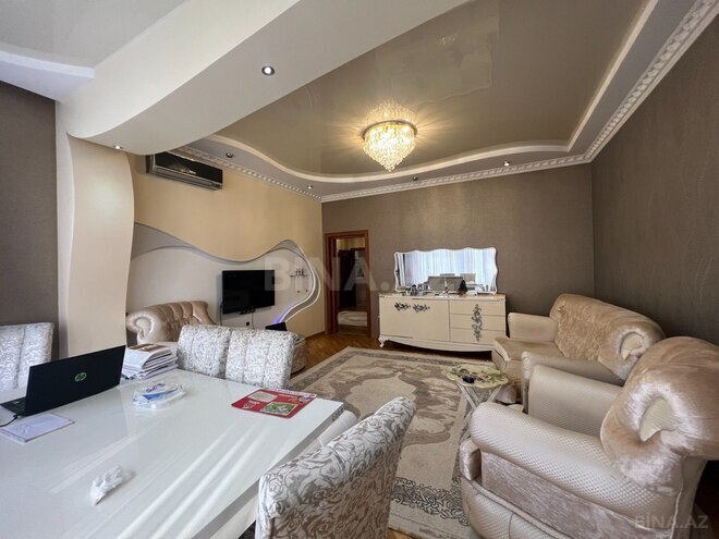 İcarəyə verilir 3 otaqlı yeni tikili 135 m², 28 May m., photo 3 from 15