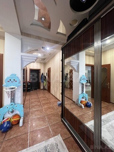 İcarəyə verilir 3 otaqlı yeni tikili 135 m², 28 May m., photo 5 from 15