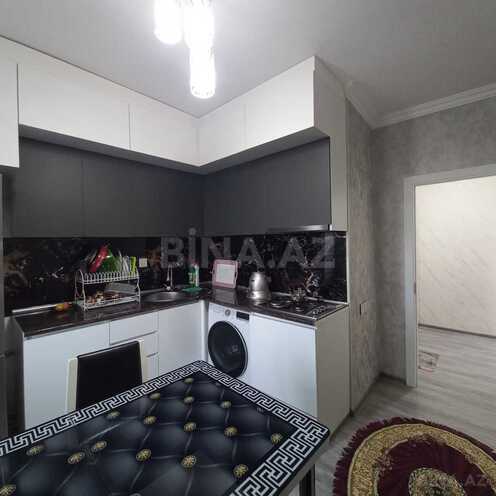 Сдаётся 3-комн. вторичка 80 м², м. Нефтчиляр, photo 7 from 14
