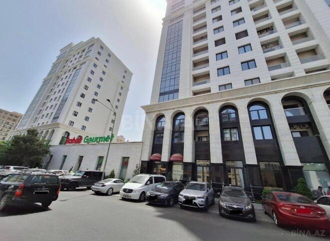 Satılır 5 otaqlı yeni tikili 210 m², Bayıl q., photo 1 from 9