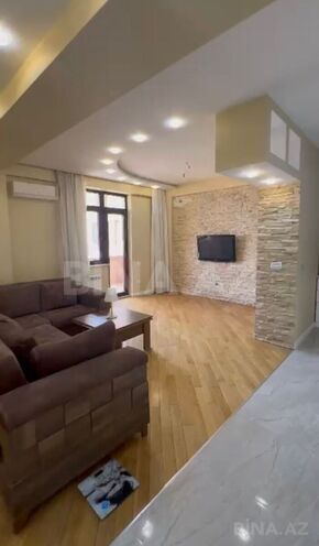 İcarəyə verilir 2 otaqlı yeni tikili 65 m², 28 May m., photo 1 from 7