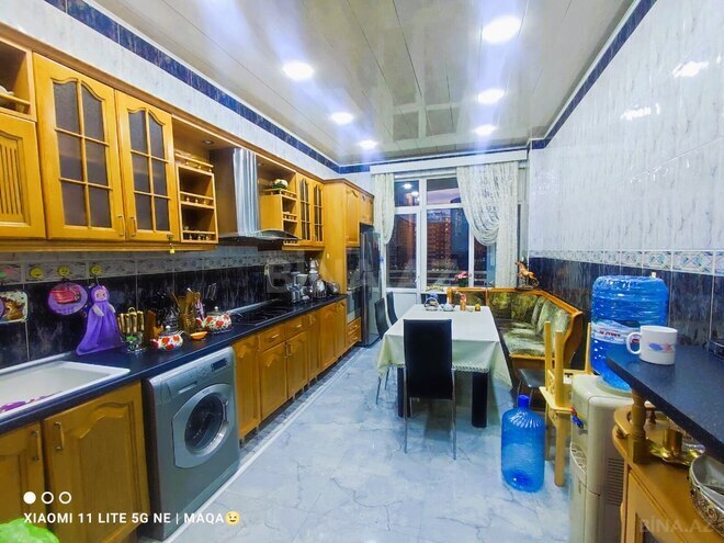 İcarəyə verilir 4 otaqlı yeni tikili 150 m², 28 May m., photo 17 from 30