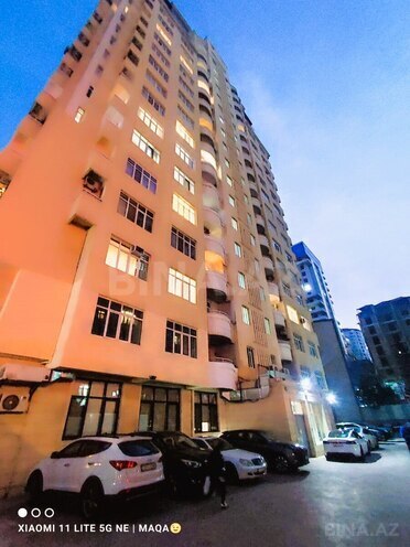 İcarəyə verilir 4 otaqlı yeni tikili 150 m², 28 May m., photo 29 from 30