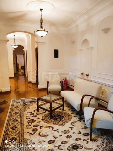 İcarəyə verilir 4 otaqlı yeni tikili 150 m², 28 May m., photo 21 from 30